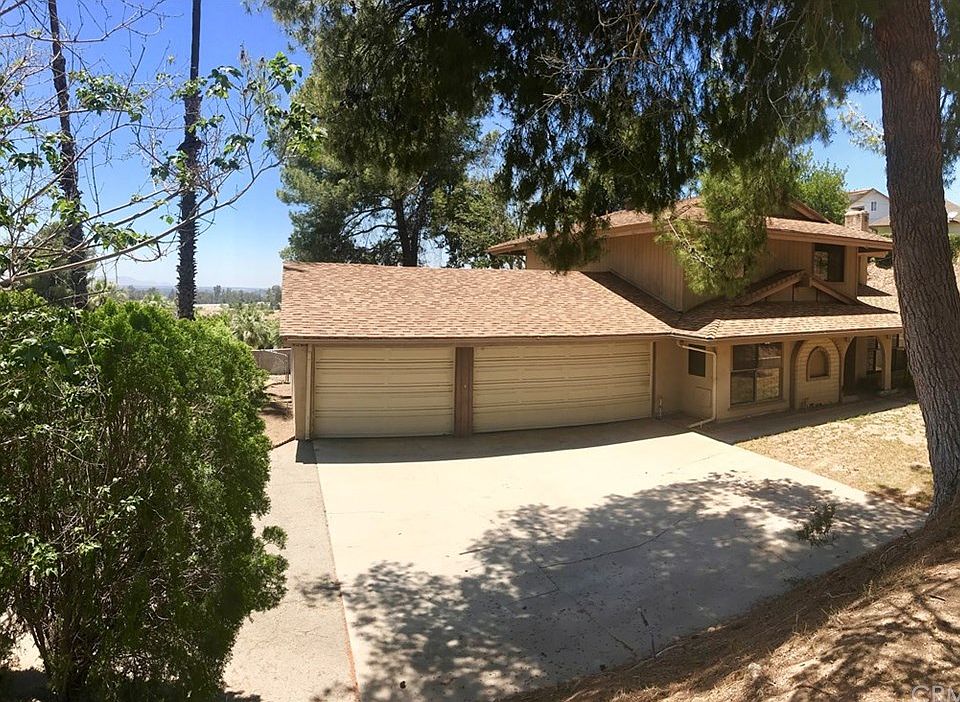 1st image of 4504 David Way