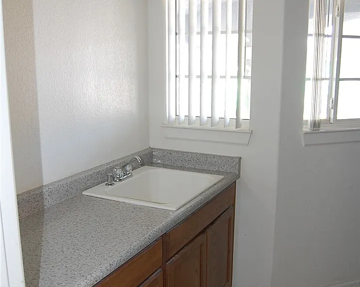 4911 E Ridgewood Dr — Photo 24