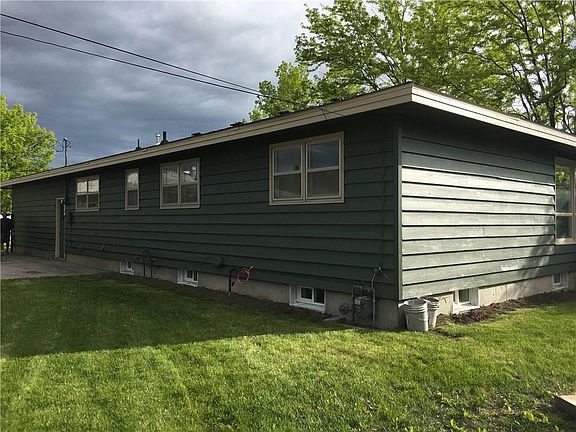 3rd image of 2707 Lewis Ave