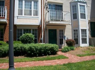 44 Walnut St, Jersey City, NJ 07305