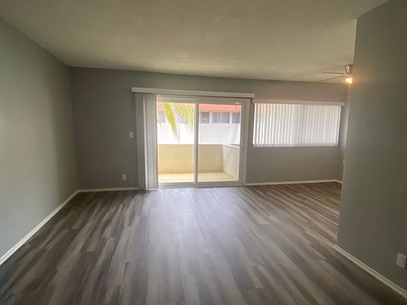3rd image of 2163 W 25th St #35