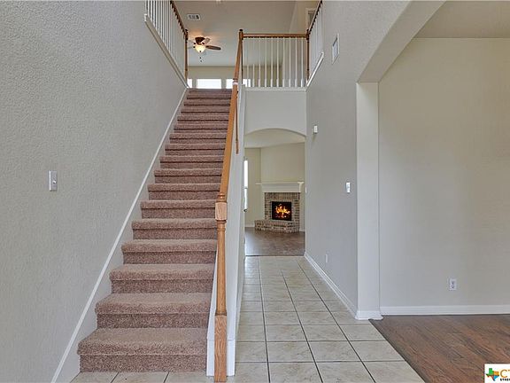 4th image of 580 Ginsberg Dr