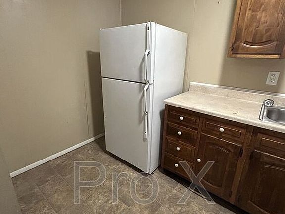 5th image of 302 E 7th Duplex APT 1/2