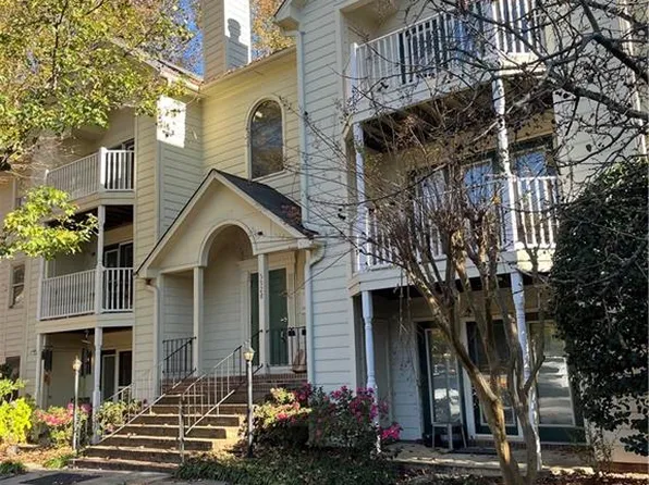 5928 W Friendly Ave Unit L, Greensboro, NC 27410