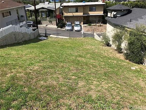 4th image of 3654 Mimosa Dr
