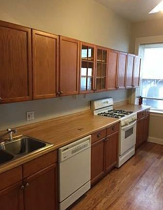 4th image of 7023 167th St
