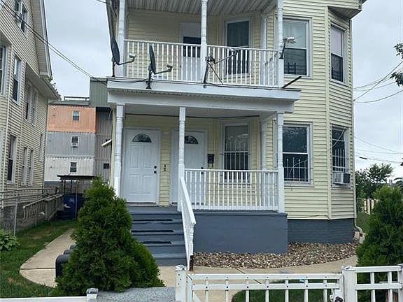 4th image of 228 Kimberly Ave