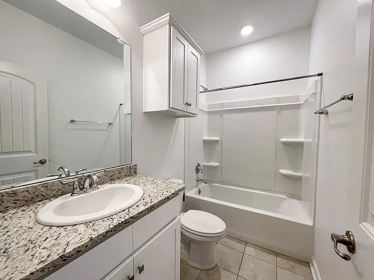 7646 Antebellum Ave — Photo 13