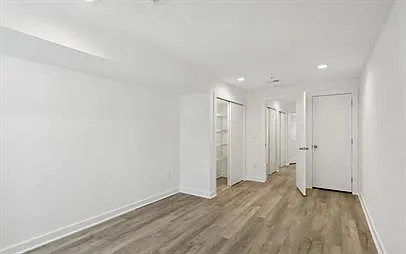 4 bed, 2500 sqft, $2,500 — Photo 4
