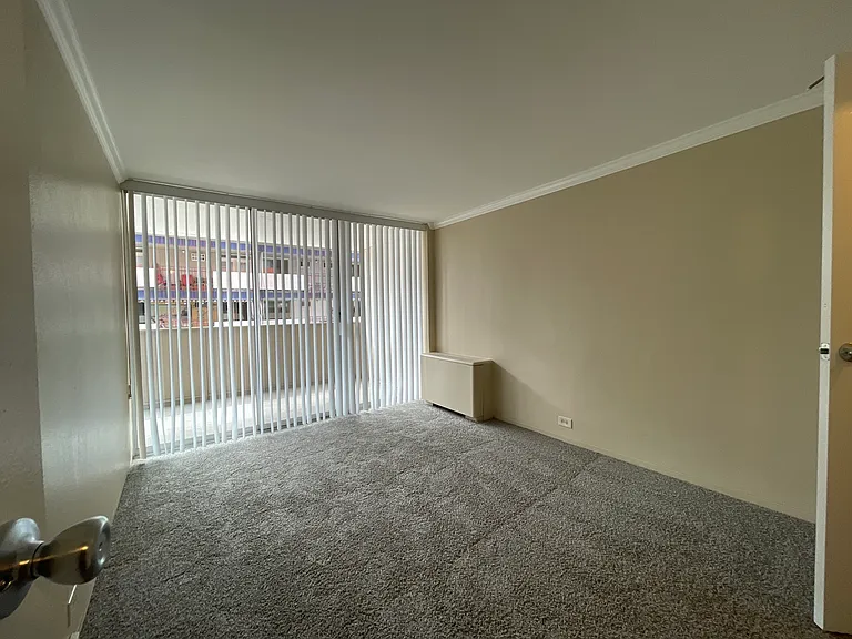 Residence at Governors Park — Photo 31