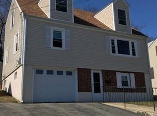 9 Louis Rd, Peabody, MA 01960