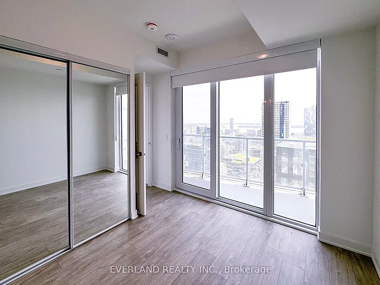 100 Dalhousie St #4407 — Photo 16