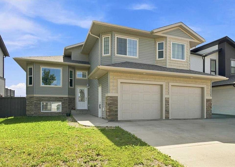 1st image of 10409 N 128th Ave