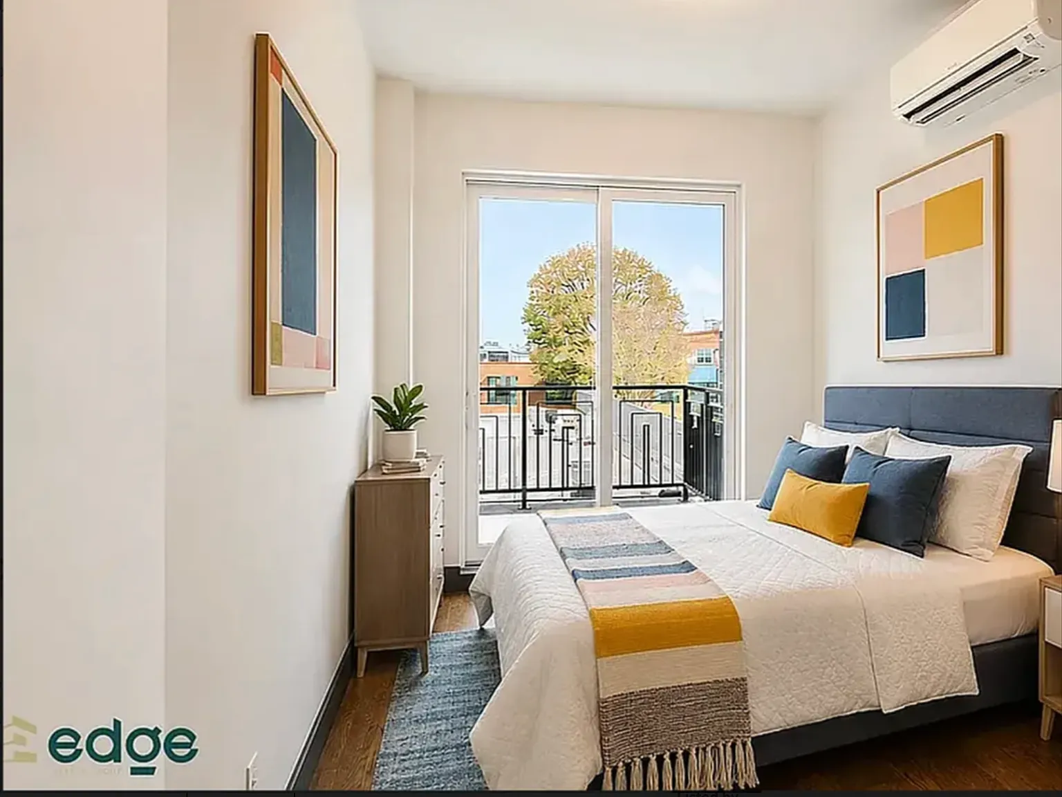 338 Irving Avenue — Photo 4