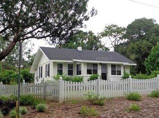 303 E 10th Ave, Mount Dora, FL 32757