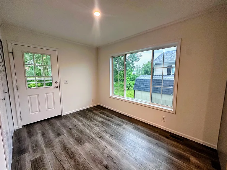 Hunters Glen — Photo 34