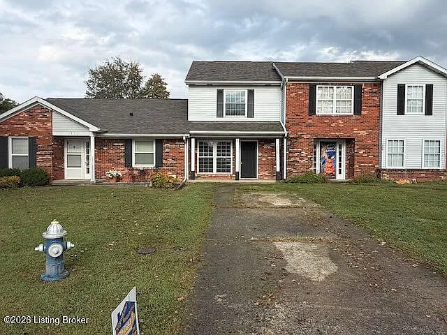 2 bed, 1.5 bath, 928 sqft, $1,200 — Photo 2