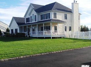 73 Nicholas Way, Baiting Hollow, NY 11933