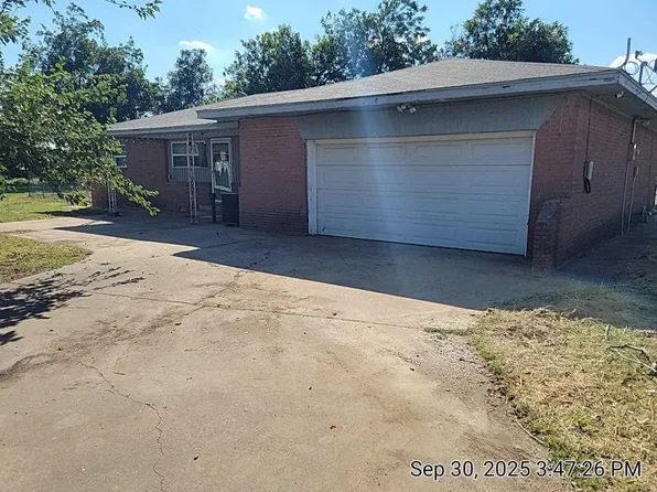 1503 B St, Snyder, OK 73566
