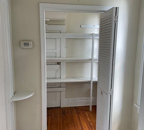 2nd image of 2007 Floyd Ave APT 6