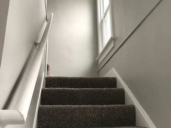 5th image of 722 Grand Ave #7900311