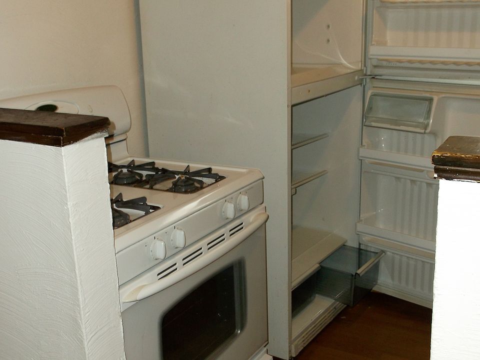 2nd image of 8 Ogden St
