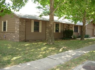 610 W Lombard Cir, Springfield, MO 65806