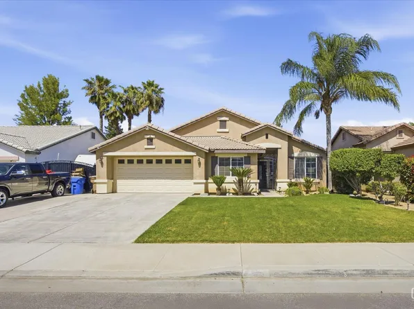 9910 Pyramid Peak Dr, Bakersfield, CA 93311
