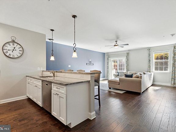 2nd image of 805 Spring Mill Ave