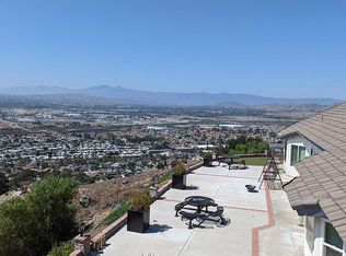 7380 Live Oak Dr, Riverside, CA 92509