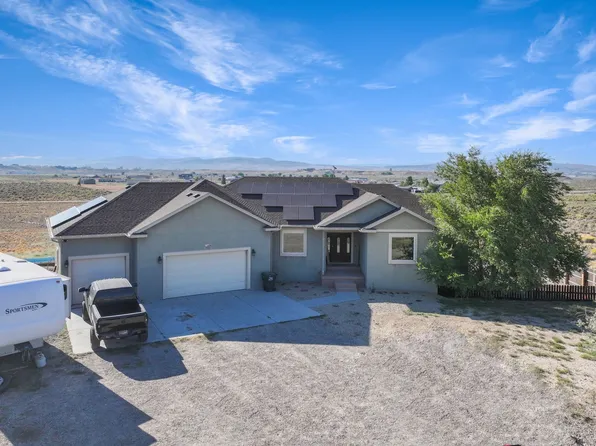 463 Diamondback Dr, Spring Creek, NV 89815