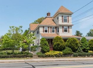 201 W Meadow Rd, Lowell, MA 01854