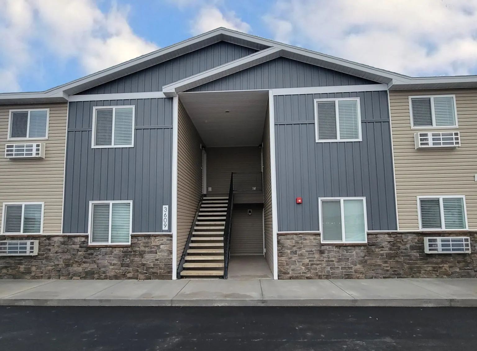 3609 Gample — Photo 3
