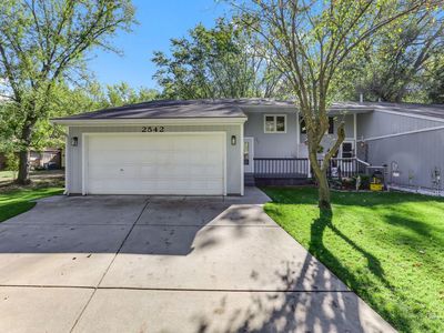 2542 Buffalo St, White Bear Township, MN, 55110