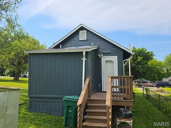 5th image of 437 Thrift Ave