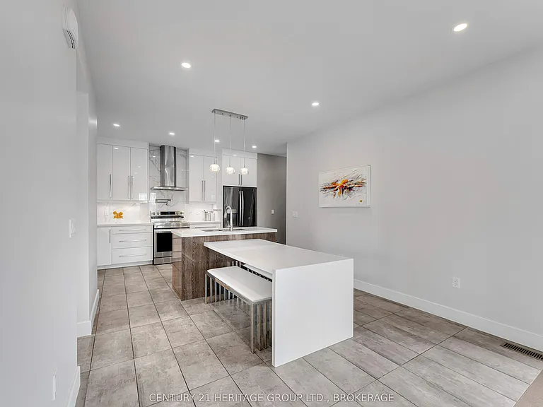 90 Aragon Rd — Photo 15