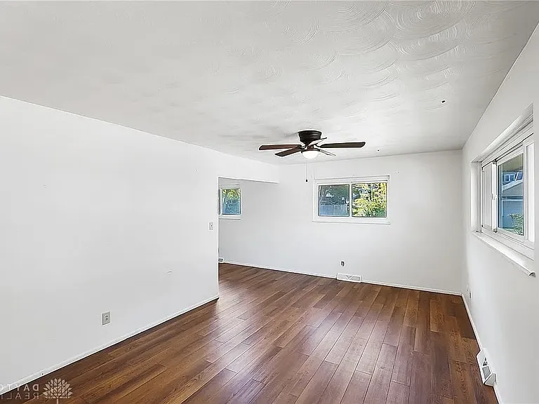 1125 Tip Top Ave #1 — Photo 6