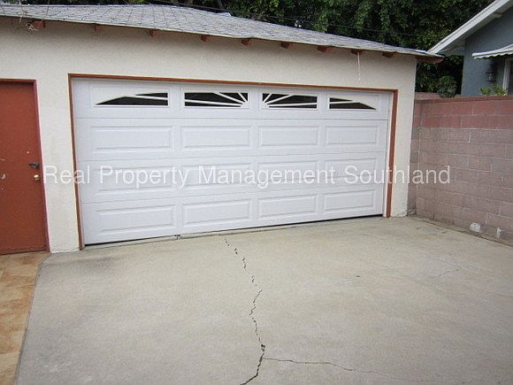 1st image of 429 N 21st St
