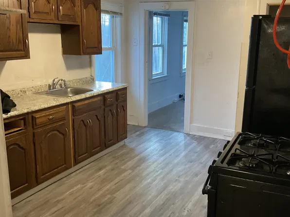 233 Thompson Run Rd, Pittsburgh, PA 15235