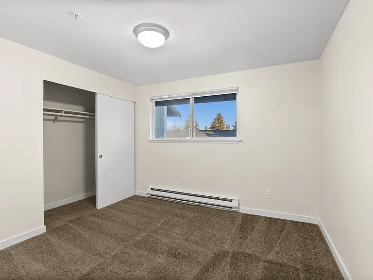 1 Bed 1 Bath Standard - 680 Sq Ft 1 Bed 1 Bath Standard - 680 Sq Ft