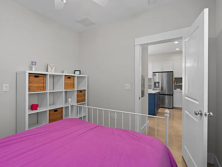 1809 Chestnut Ave #106 — Photo 1