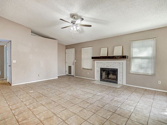 5th image of 4039 E Camino St