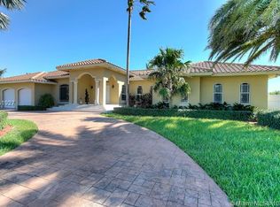 3275 SW 110th Ave, Miami, FL 33165