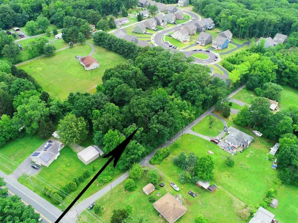 512 Magnolia Rd, Joppa, MD 21085