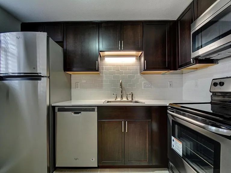 2500 Burleson Rd #609 — Photo 2