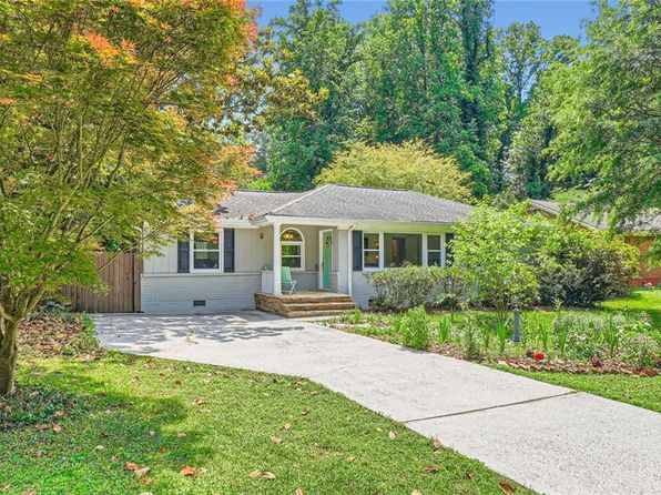 2205 Desmond Dr, Decatur, GA 30033