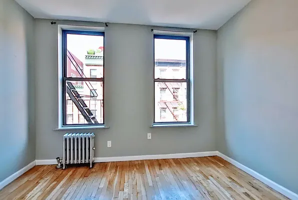 Rented by Compass | media 9