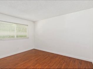 735 Glenhill Dr, Riverside, CA 92507