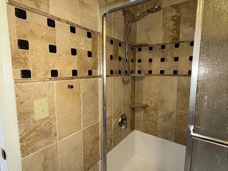 816 Summit Lake Dr — Photo 11
