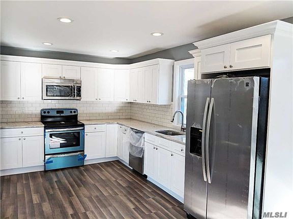 3rd image of 70 Elmwood Ave